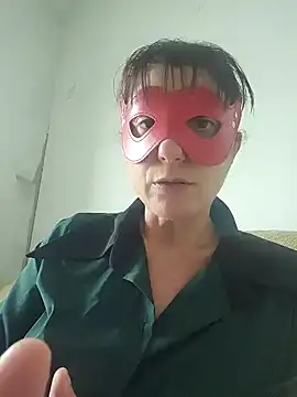 Snapshot of Vagabondainnamorata chatting on 2, 2, 2025 Vagabondainnamorata online show from 2, 2, 2025