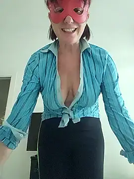 Snapshot of Vagabondainnamorata chatting on 6, 3, 2025 Vagabondainnamorata online show from 6, 3, 2025