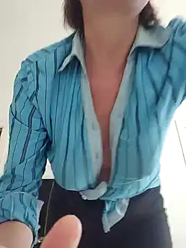 Snapshot of Vagabondainnamorata chatting on 9, 3, 2025 Vagabondainnamorata online show from 9, 3, 2025