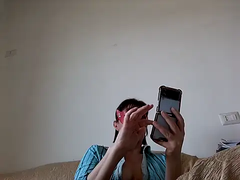 Snapshot of Vagabondainnamorata chatting on 19, 3, 2025 Vagabondainnamorata online show from 19, 3, 2025