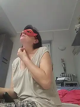 Snapshot of Vagabondainnamorata chatting on 14, 10, 2025 Vagabondainnamorata online show from 14, 10, 2025