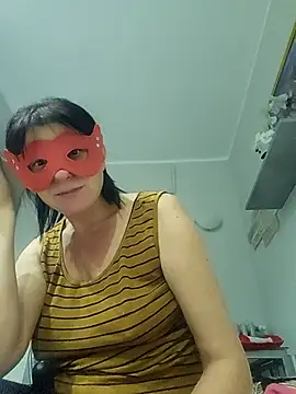 Snapshot of Vagabondainnamorata chatting on 10, 11, 2025 Vagabondainnamorata online show from 10, 11, 2025