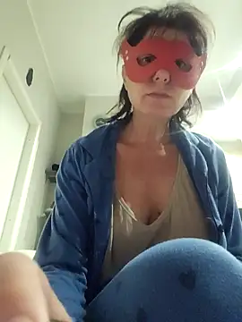 Snapshot of Vagabondainnamorata chatting on 22, 11, 2025 Vagabondainnamorata online show from 22, 11, 2025