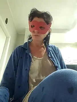 Snapshot of Vagabondainnamorata chatting on 25, 11, 2025 Vagabondainnamorata online show from 25, 11, 2025