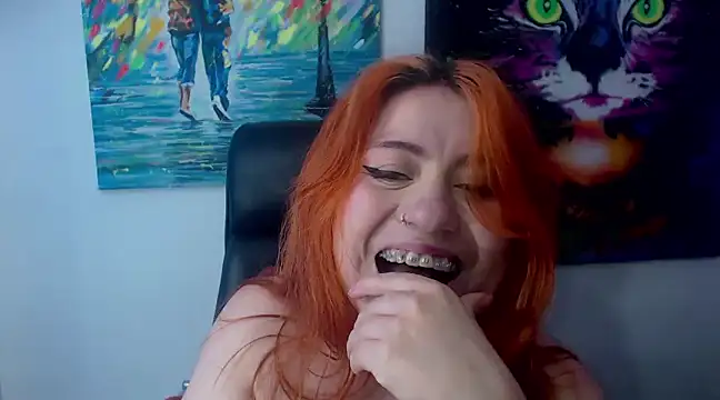 Snapshot of XxMiaSexxyHotxX chatting on 10, 3, 2025 XxMiaSexxyHotxX online show from 10, 3, 2025