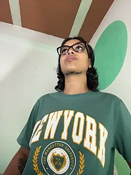 LollaByer online show from 19, 4, 2026