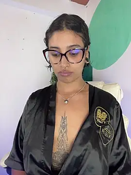 LollaByer online show from 23, 4, 2026