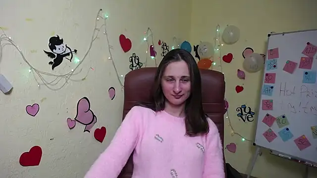 MichelLeee online show from 10, 2, 2025