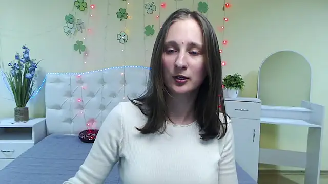 MichelLeee online show from 14, 3, 2025