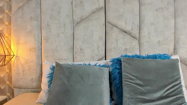 AshleyHill2 online show from 28, 4, 2026