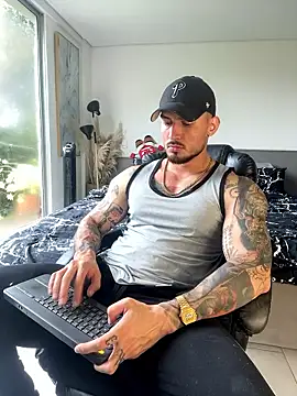 DimitriSullivan  online show from 16, 1, 2026