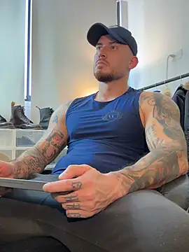DimitriSullivan  online show from 13, 7, 2026