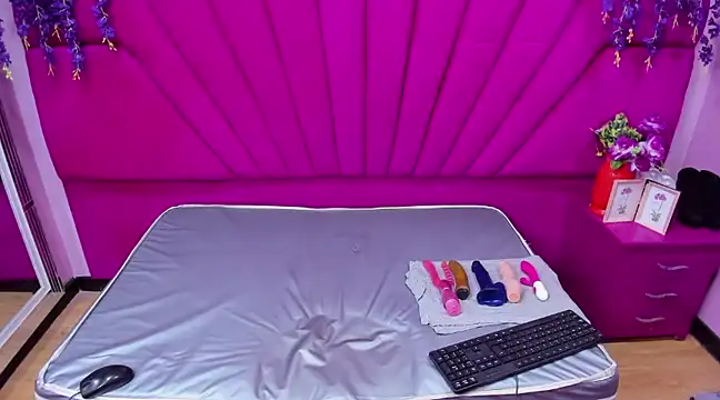 alaha evans online show from 30, 1, 2025