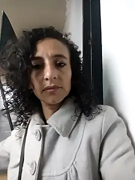 AriannaRussell  online show from 27, 4, 2026