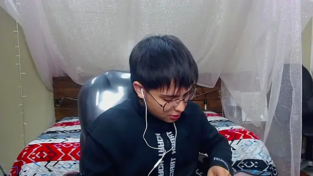 AndrewPherson online show from 7, 2, 2025