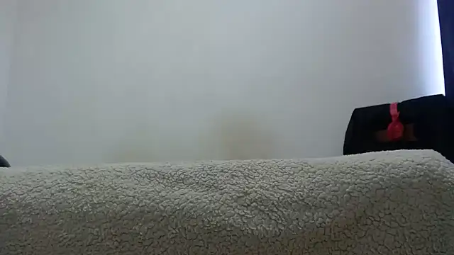 nicolle milf1978 online show from 28, 7, 2026