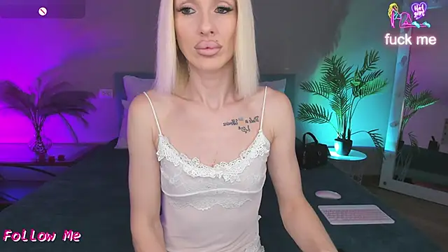 Lana kitty   online show from 10, 6, 2026