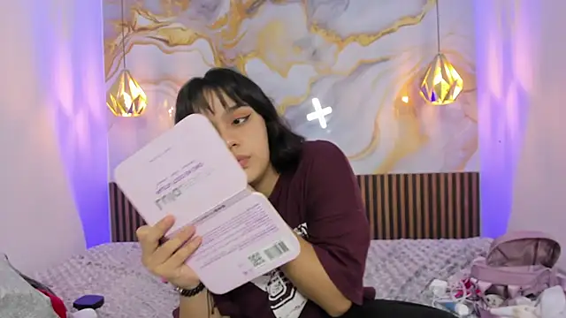 MelissaGilll online show from 7, 10, 2025