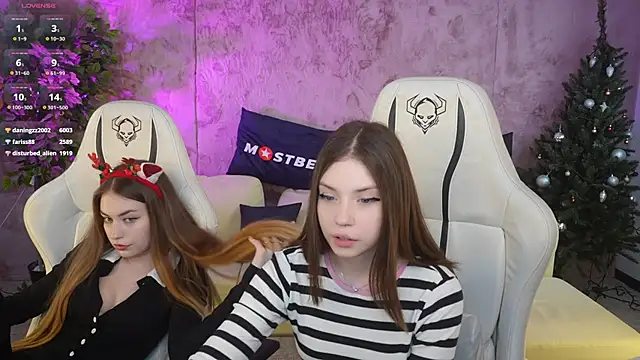 Snapshot of Maggie_tenderness chatting on 25, 12, 2024 Maggie tenderness online show from 25, 12, 2024