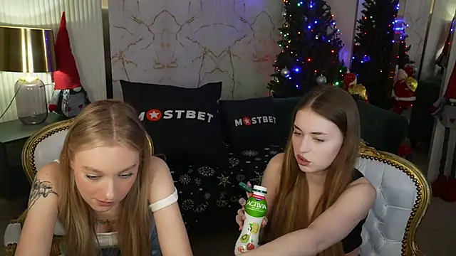 Snapshot of Maggie_tenderness chatting on 28, 12, 2024 Maggie tenderness online show from 28, 12, 2024