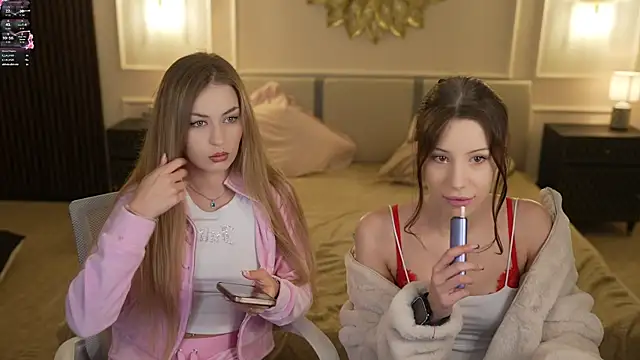 Snapshot of Maggie_tenderness chatting on 12, 10, 2025 Maggie tenderness online show from 12, 10, 2025