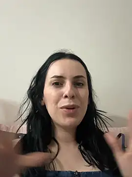 Snapshot of Morguisssz chatting on 27, 5, 2026 Morguisssz online show from 27, 5, 2026