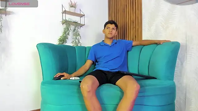 Jeffry wolvess online show from 13, 3, 2026