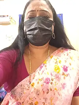 Snapshot of rekha_naier chatting on 6, 6, 2026 rekha naier online show from 6, 6, 2026