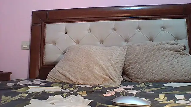 Frozenx online show from 28, 2, 2026