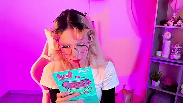 PamelamyDreamys online show from 20, 3, 2025