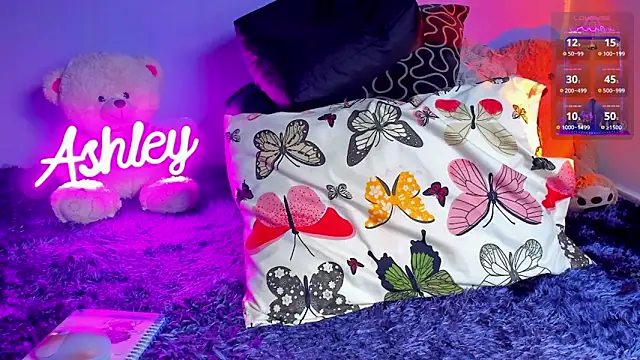 Snapshot of 1Ashley_ chatting on 22, 11, 2025 1Ashley online show from 22, 11, 2025