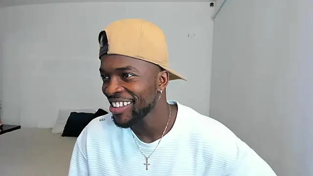 Snapshot of Dylan_Taylor chatting on 12, 3, 2025 Dylan Taylor online show from 12, 3, 2025