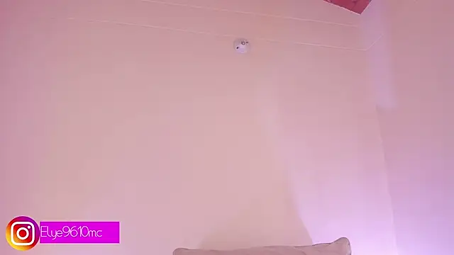 ellie mcdonald online show from 25, 2, 2025