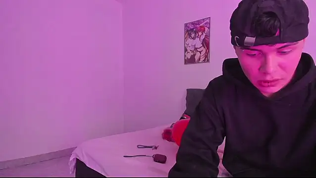 crushnier online show from 18, 2, 2025