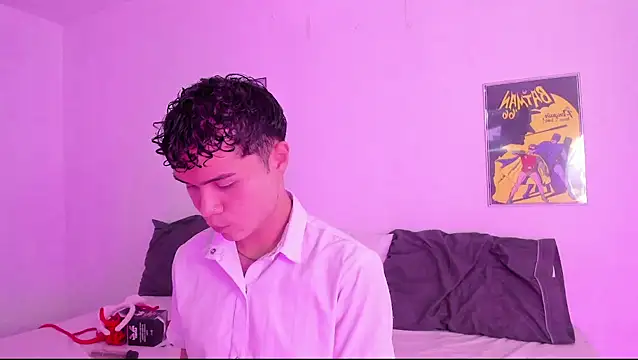 crushnier online show from 2, 3, 2025