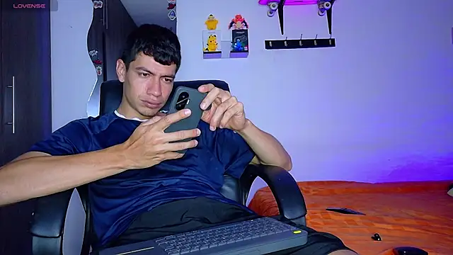 Nymphobuddies online show from 9, 9, 2025