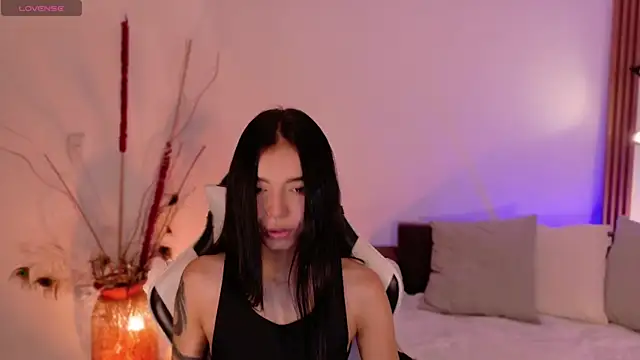 AnabelWolf online show from 20, 4, 2026