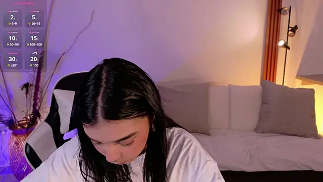 AnabelWolf online show from 23, 4, 2026