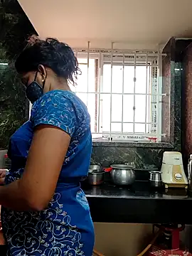 Tamil Shalini Lustyy online show from 17, 2, 2026