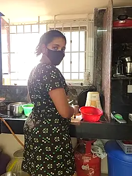 Tamil Shalini Lustyy online show from 7, 3, 2026