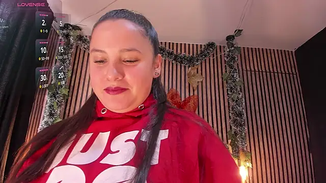 Victoria Ponce1 online show from 2, 1, 2025