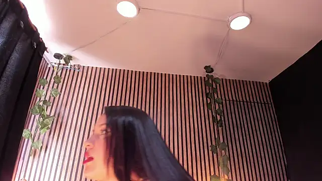 Victoria Ponce1 online show from 29, 1, 2025