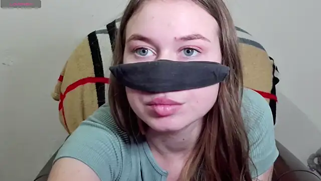 Snapshot of Mikki5P chatting on 24, 1, 2025 Mikki5P online show from 24, 1, 2025