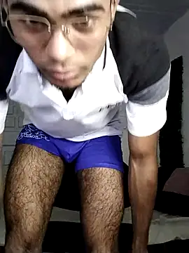 alessandro 2005 online show from 5, 12, 2024