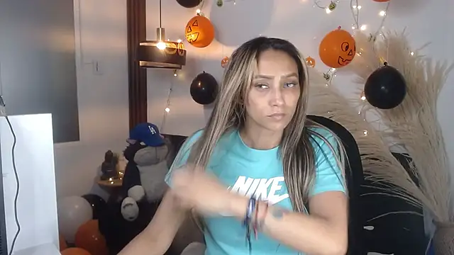 salome drasin online show from 3, 11, 2025