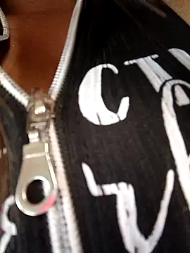 LIZ-06  online show from 19, 3, 2025