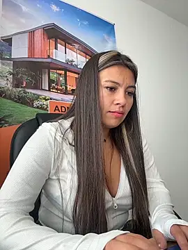 LIZ-06  online show from 4, 3, 2026