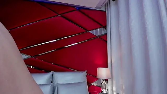 AdeleGray online show from 9, 10, 2025