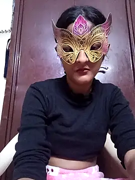 BabySlimmy10 online show from 22, 11, 2025