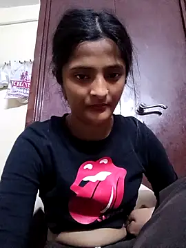 BabySlimmy10 online show from 11, 3, 2026